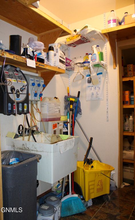 14080 U.S. 85, Alexander, ND 58831 photo 33