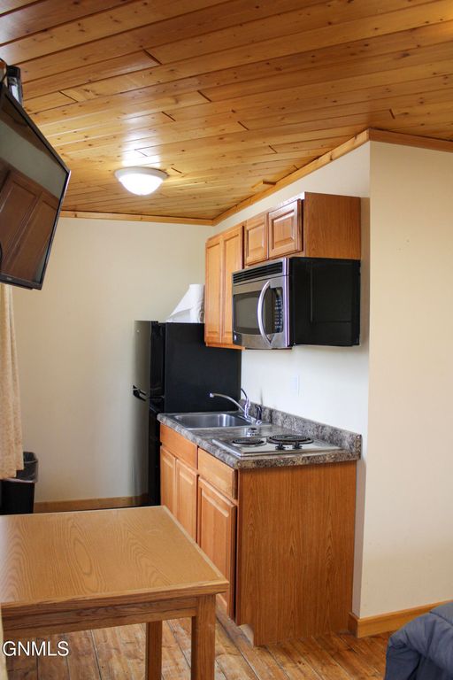 14080 U.S. 85, Alexander, ND 58831 photo 45