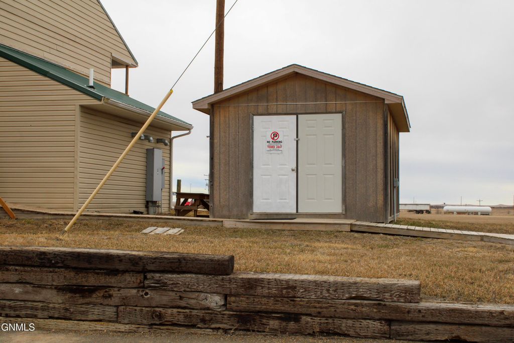 14080 U.S. 85, Alexander, ND 58831 photo 53