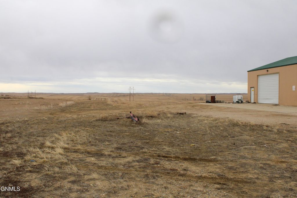 14080 U.S. 85, Alexander, ND 58831 photo 57