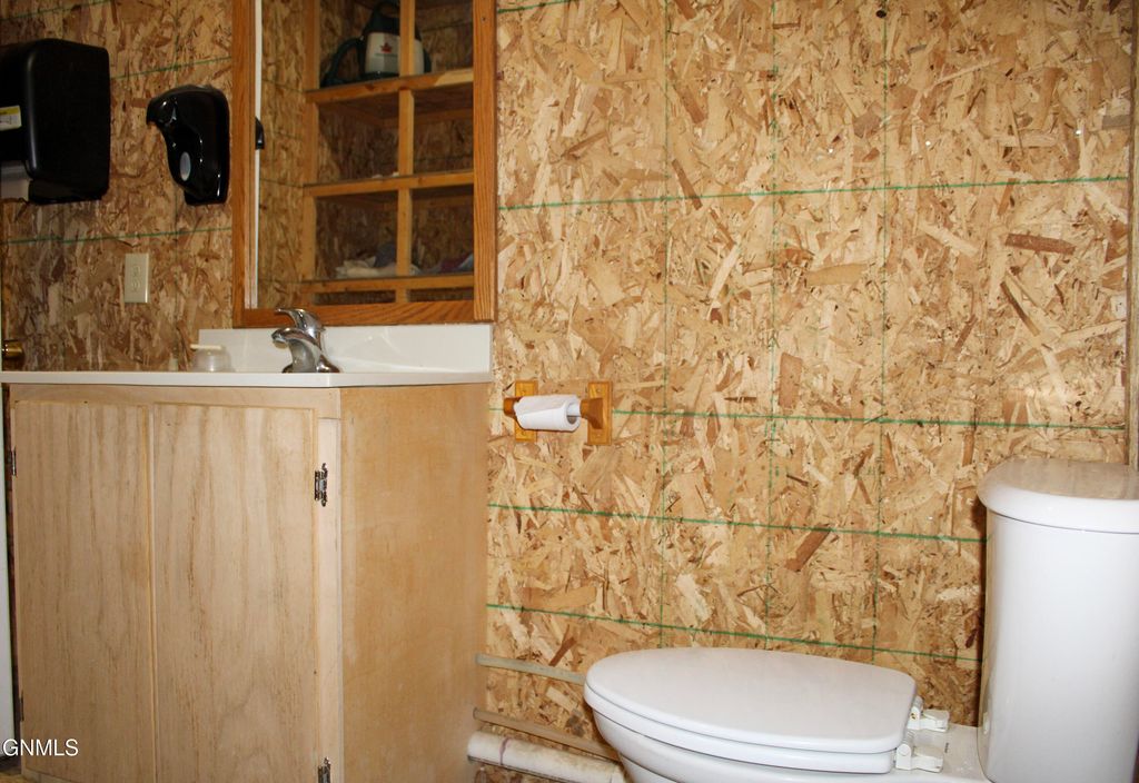 14080 U.S. 85, Alexander, ND 58831 photo 60