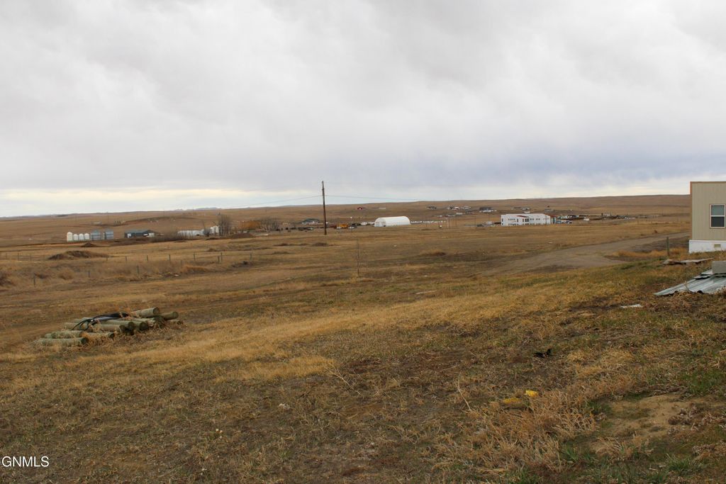 14080 U.S. 85, Alexander, ND 58831 photo 64