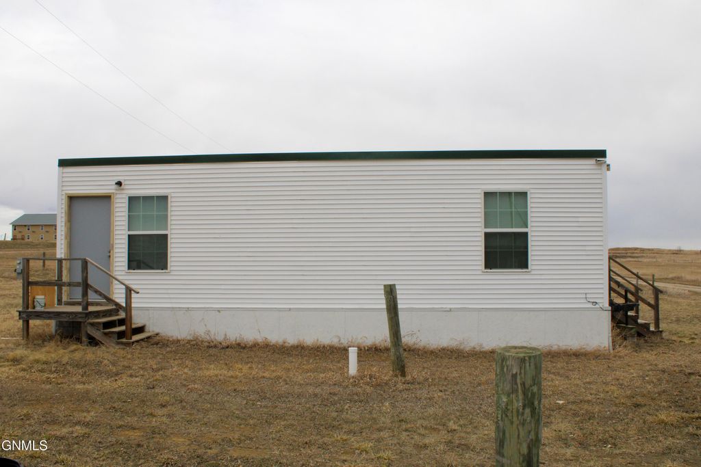 14080 U.S. 85, Alexander, ND 58831 photo 79