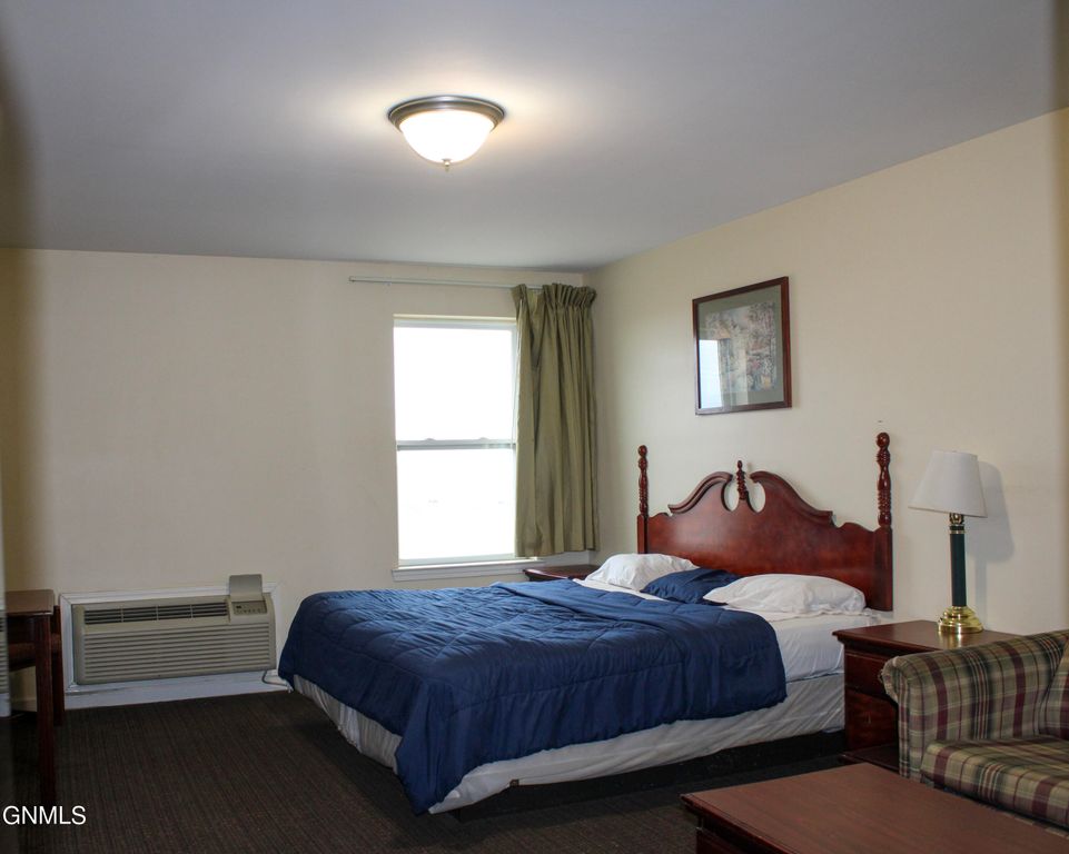 14080 U.S. 85, Alexander, ND 58831 photo 9