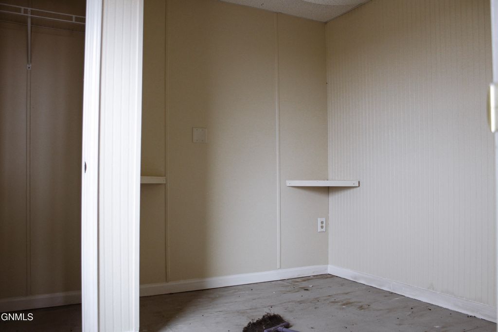 14080 U.S. 85, Alexander, ND 58831 photo 92