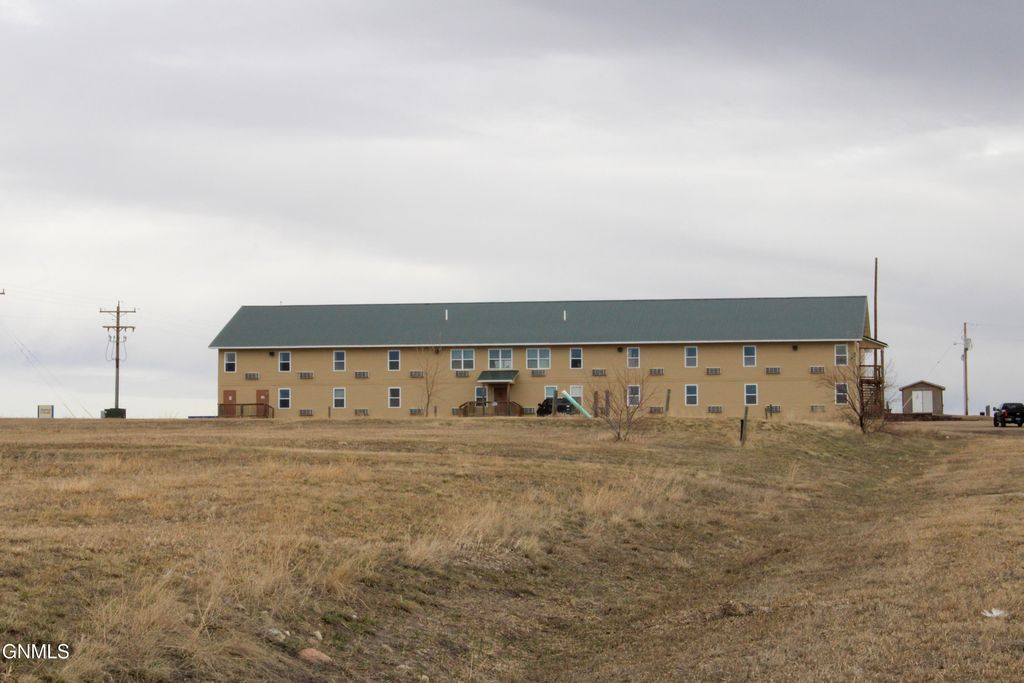 14080 U.S. 85, Alexander, ND 58831 photo 98