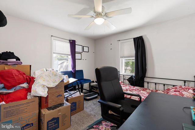 102 OVAL CIR, Wilmington, DE 19801