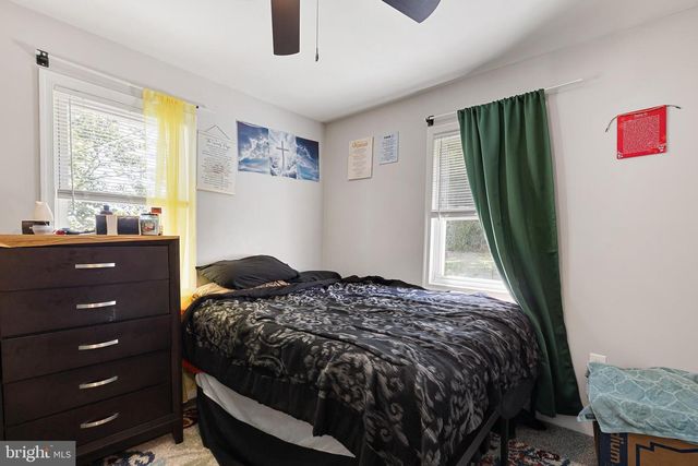102 OVAL CIR, Wilmington, DE 19801