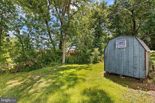 102 OVAL CIR, Wilmington, DE 19801