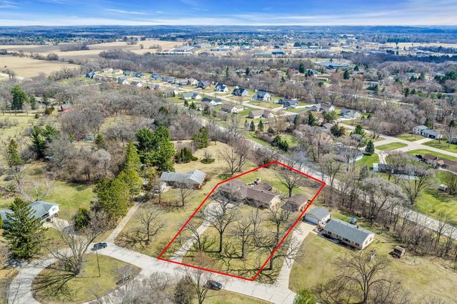 444 N Sherman STREET, Eagle, WI 53119