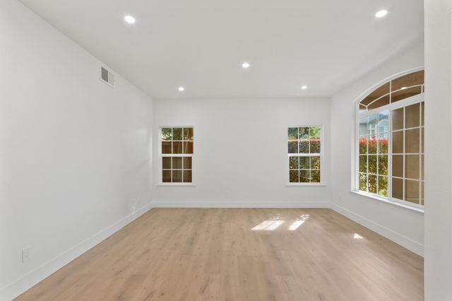 5400 Spencer Ln, Granite Bay, CA 95746