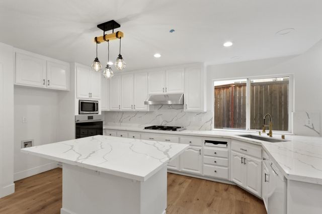 5400 Spencer Ln, Granite Bay, CA 95746