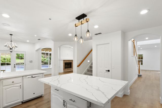 5400 Spencer Ln, Granite Bay, CA 95746