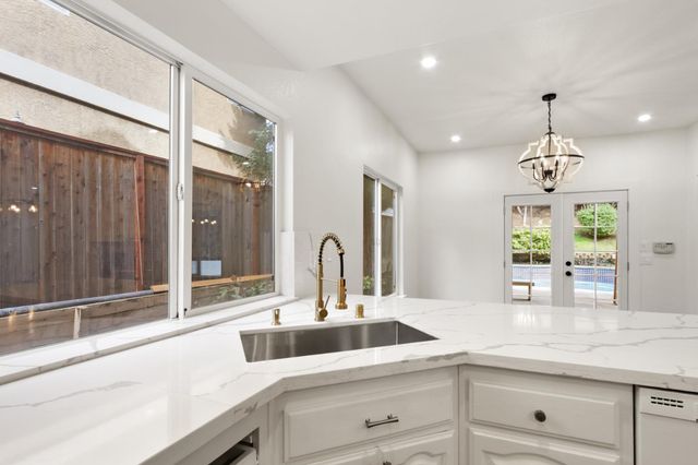 5400 Spencer Ln, Granite Bay, CA 95746