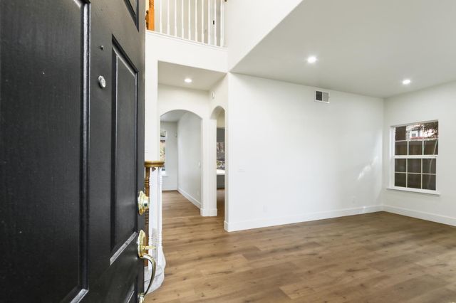 5400 Spencer Ln, Granite Bay, CA 95746