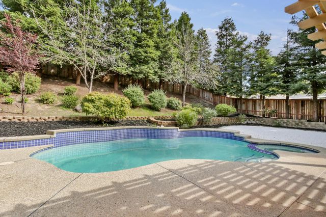 5400 Spencer Ln, Granite Bay, CA 95746