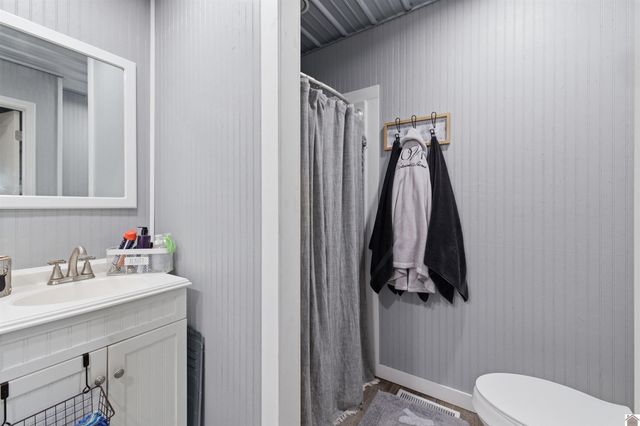 425 Grant Lane, Mayfield, KY 42066