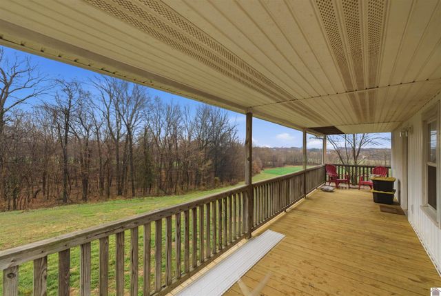 425 Grant Lane, Mayfield, KY 42066