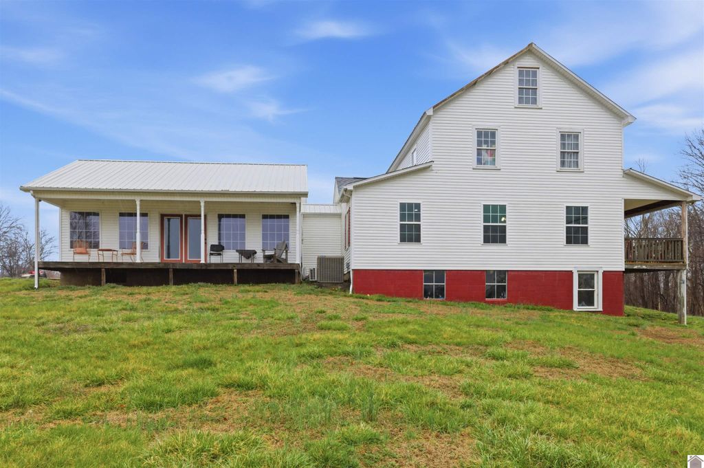 425 Grant Lane, Mayfield, KY 42066