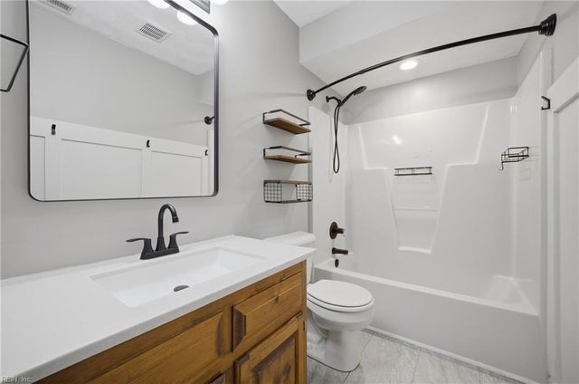 2017 Iowa ST, Chesapeake, VA 23323