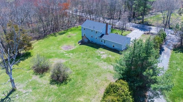 50 Milford St, Medway, MA 02053