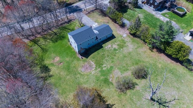 50 Milford St, Medway, MA 02053