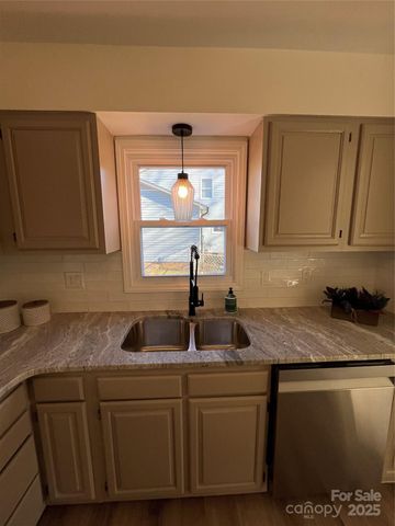 119 Brandon Lane, Trinity, NC 27370