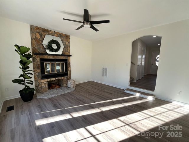 119 Brandon Lane, Trinity, NC 27370