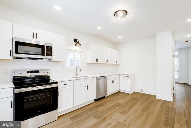 711 MAIN ST, Lykens, PA 17048