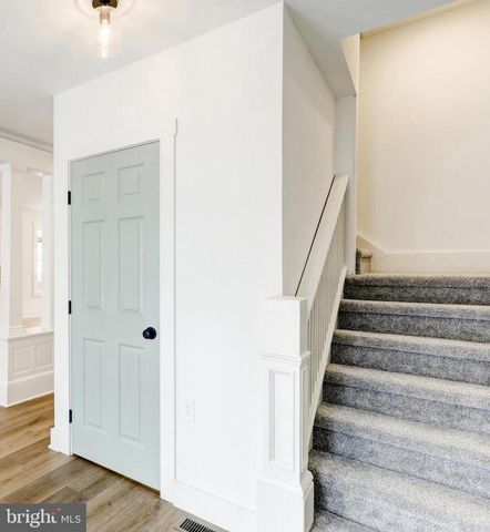 711 MAIN ST, Lykens, PA 17048