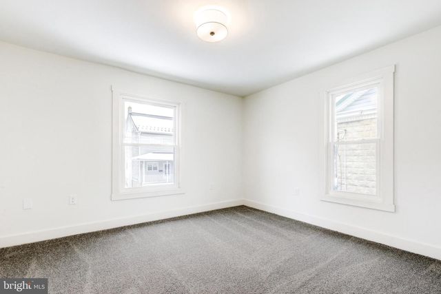 711 MAIN ST, Lykens, PA 17048