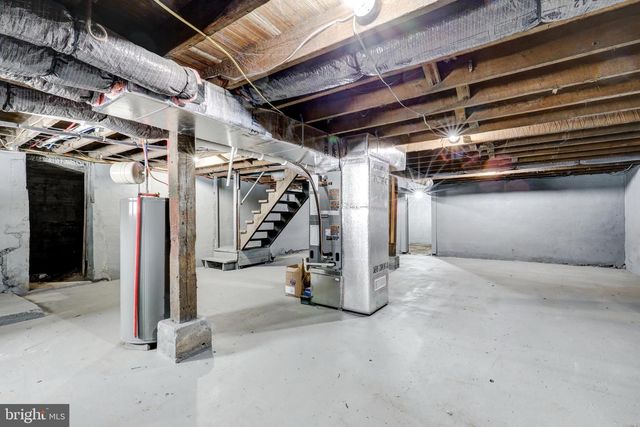 711 MAIN ST, Lykens, PA 17048