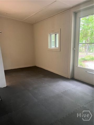 106 Hickory Street, Bloomingdale, GA 31322