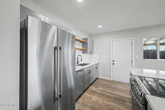 1423 W 6TH Street, Tempe, AZ 85281