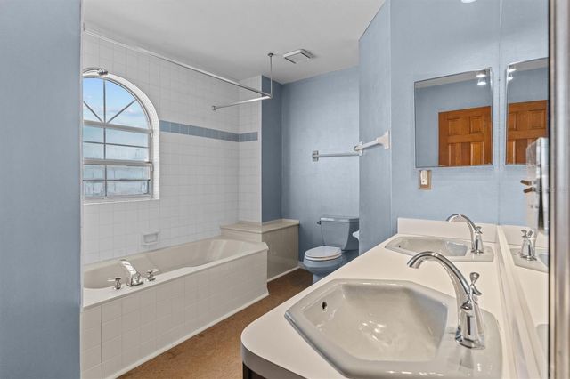 2220 TOURNAMENT COURT, Kissimmee, FL 34746