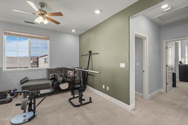 2149 Neuer Drive, Sparks, NV 89436