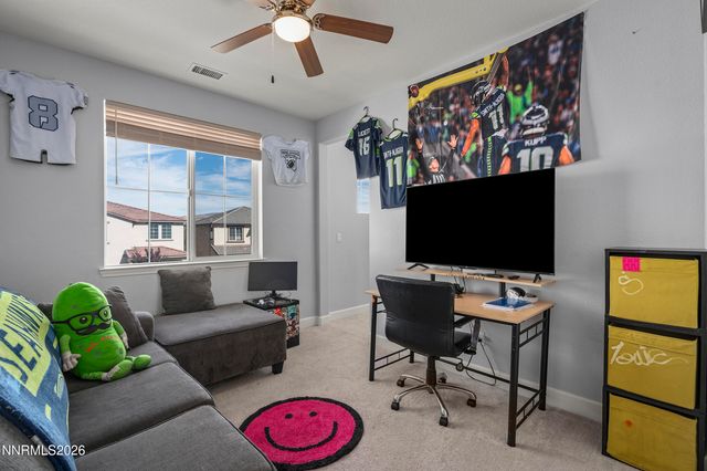 2149 Neuer Drive, Sparks, NV 89436