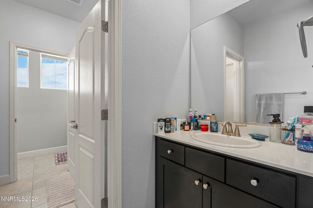 2149 Neuer Drive, Sparks, NV 89436