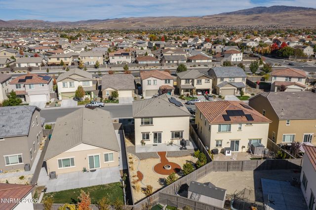 2149 Neuer Drive, Sparks, NV 89436