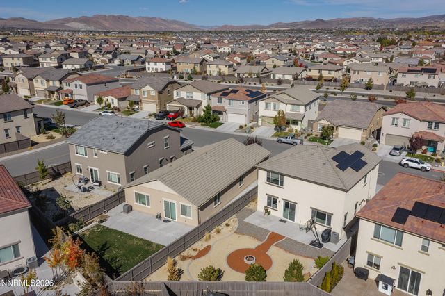 2149 Neuer Drive, Sparks, NV 89436