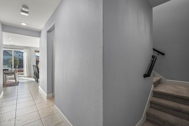 2149 Neuer Drive, Sparks, NV 89436