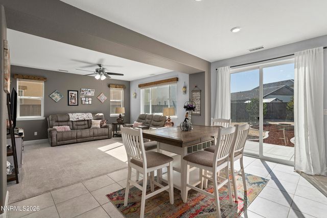 2149 Neuer Drive, Sparks, NV 89436