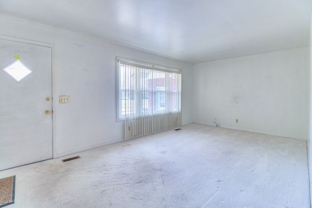 1409 Royal Trl, Manchester, TN 37355