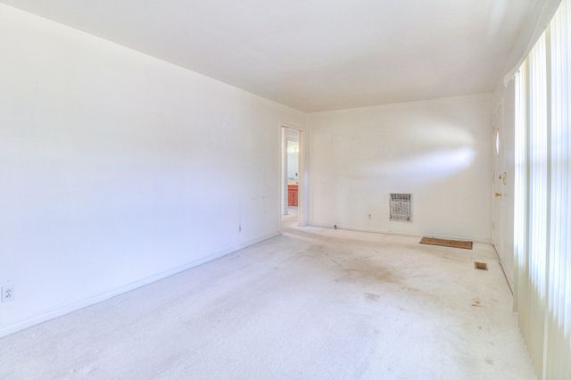 1409 Royal Trl, Manchester, TN 37355