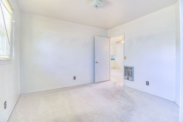 1409 Royal Trl, Manchester, TN 37355