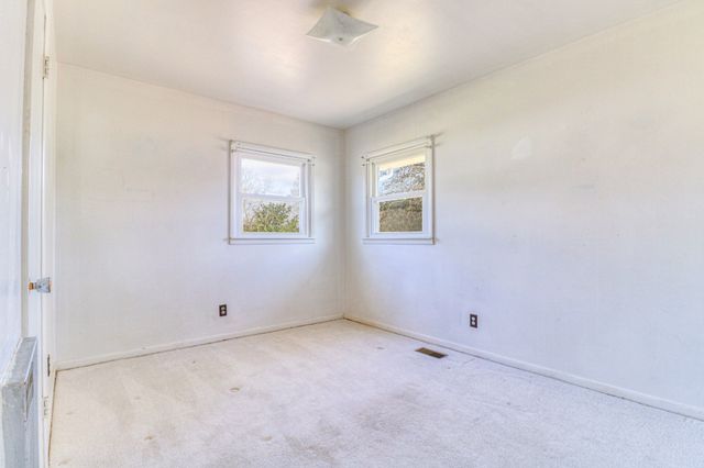 1409 Royal Trl, Manchester, TN 37355