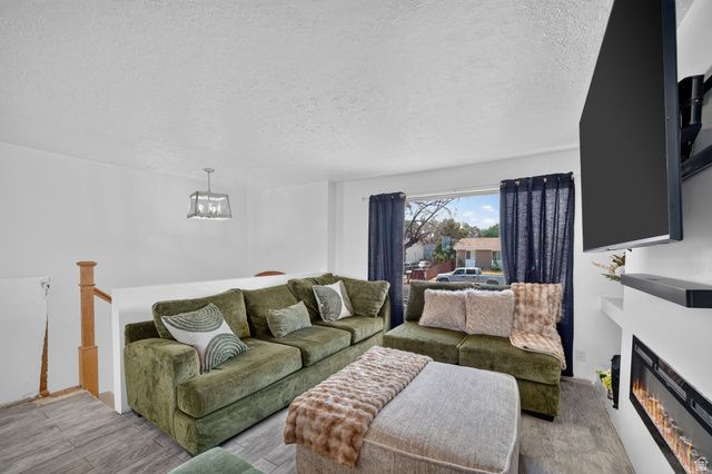 7272 W GARDENIA AVE, Magna, UT 84044