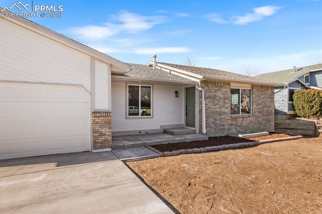 7585 Woody Creek Drive, Colorado Springs, CO 80911