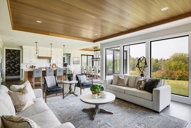 2073 Bridgevine Court, Independence, MN 55359