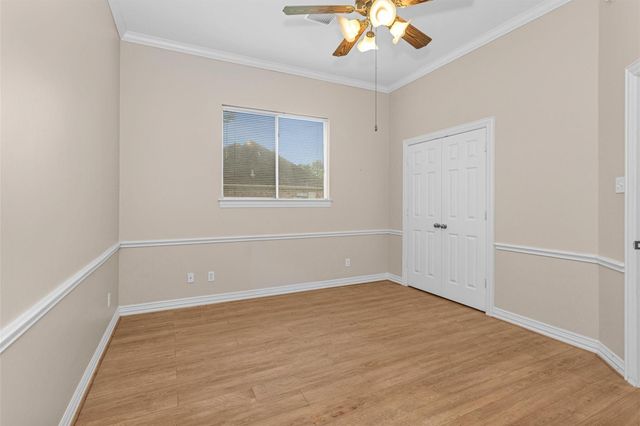 2211 Blue Lake Drive, Magnolia, TX 77354